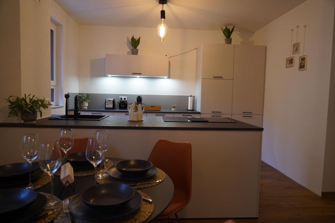 Design-Apartment I Direkt Im Zentrum I Boxspring I Nespresso I Terrasse Mit Garten I Parkplatz บาดโครซิงเงน ภายนอก รูปภาพ